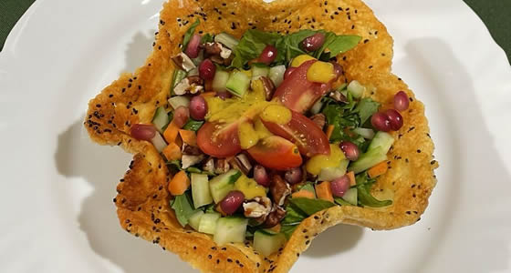 Cesta Crocante de Queijo e sementes de Chia