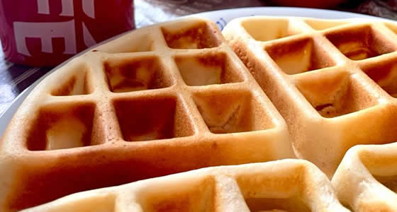 Waffle de Pão de Queijo