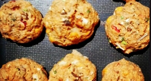 Bolinho integral assado de grão-de-bico